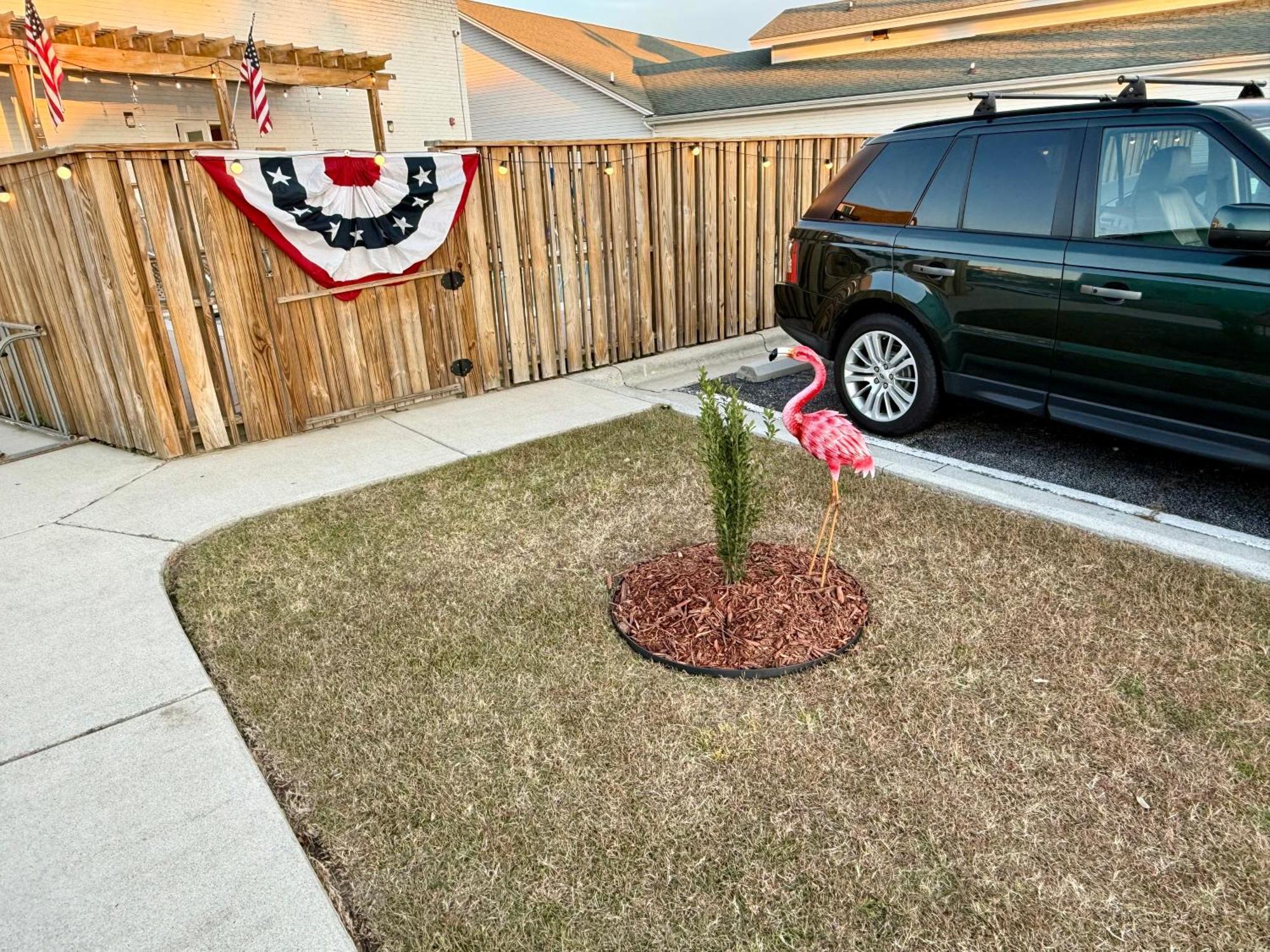 New 2025-ocean Sands Boutique -sauna And Saltwater-mineral Pool Until 4am-free Bikes And Golf Carts For Famous Beach-50 Item Breakfast Buffet -pm Cookies And Popcorn -ultra Sparkling Certified-free Laundry -4 Grand Black Beds In R Kill Devil Hills