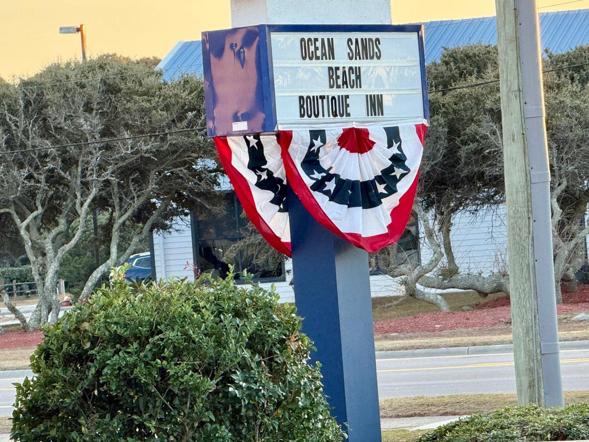New 2025-ocean Sands Boutique -sauna And Saltwater-mineral Pool Until 4am-free Bikes And Golf Carts For Famous Beach-50 Item Breakfast Buffet -pm Cookies And Popcorn -ultra Sparkling Certified-free Laundry -4 Grand Black Beds In R 4*